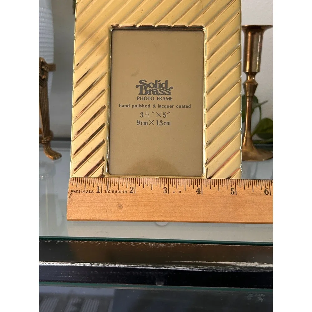 Vintage Solid Brass Photo Frame 3.5x5 Ribbed Fluted Gold Tone Lacquer Coated